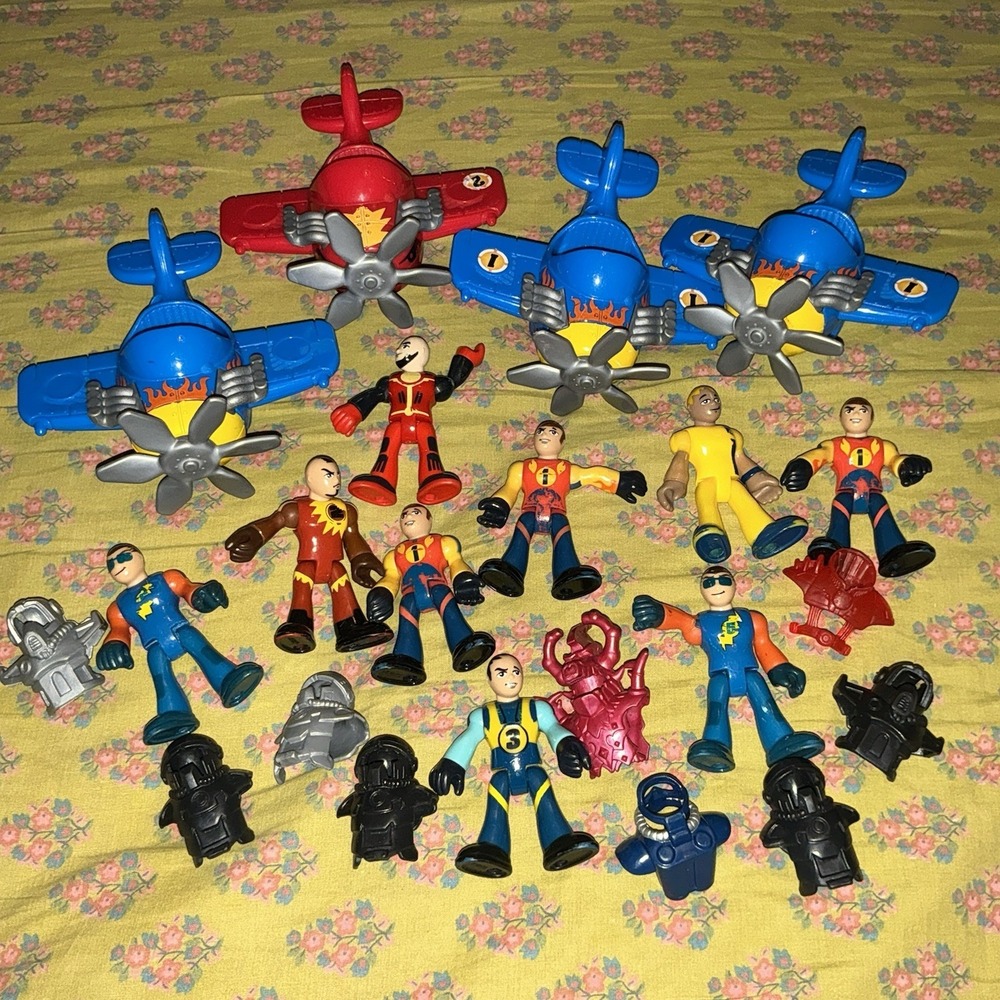 Lot Of 22 Imaginext Sky Racers Figures Plane Airplanes Pilot Mask Helmet